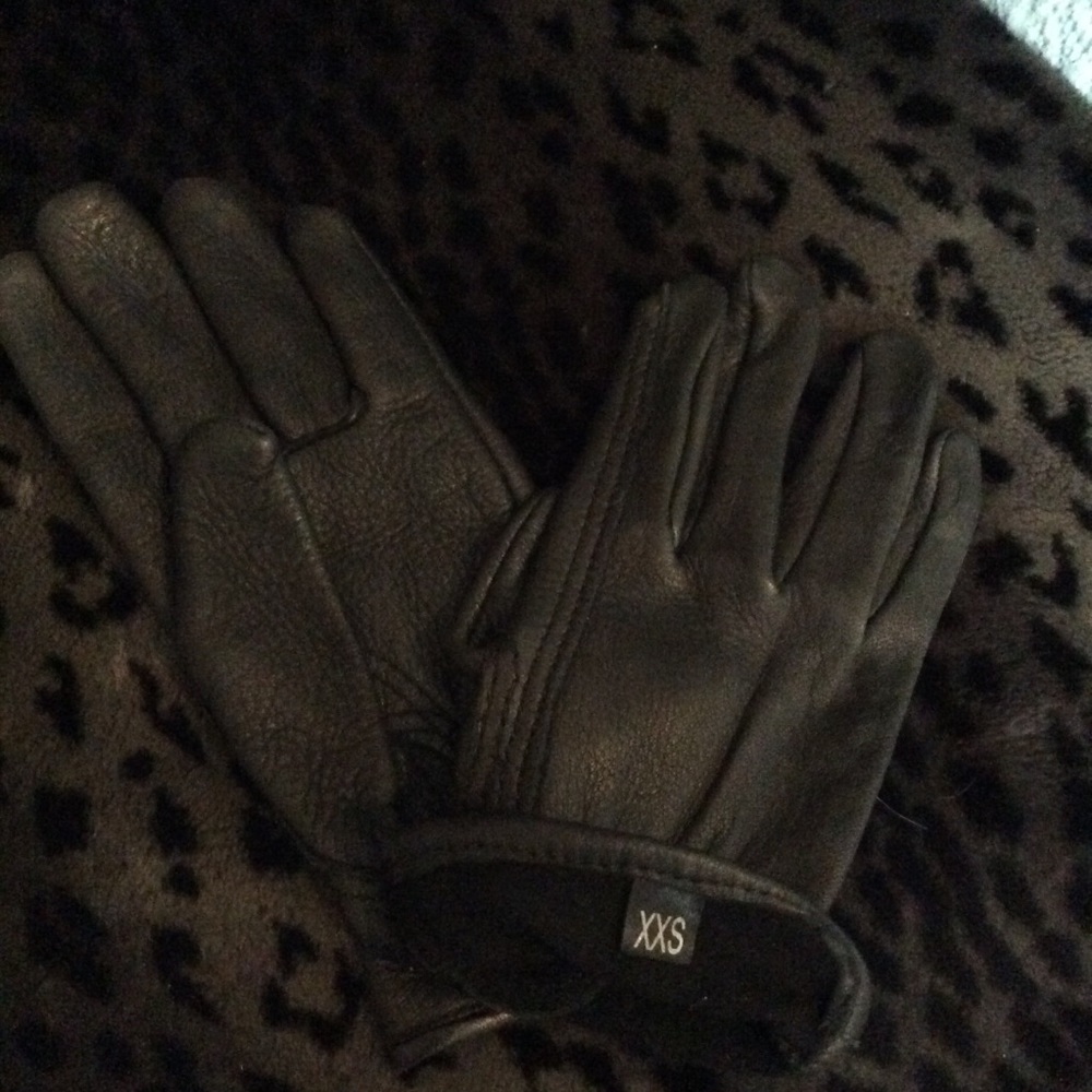 Gloves
